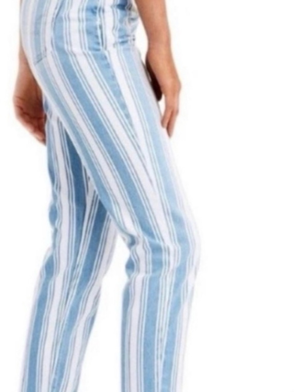 On Trend American Eagle Jeans
